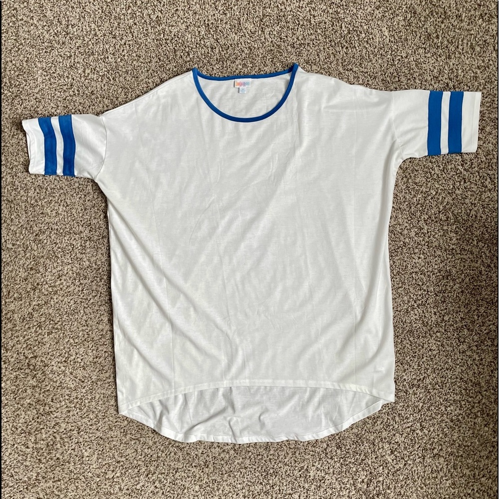 Women’s LulaRoe hi-lo top